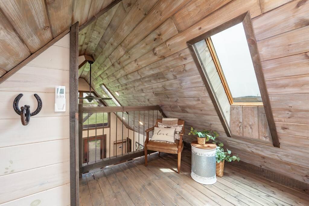 Romantic A-Frame Private Hottub Firepit Neargsmnp Sevierville Exterior foto