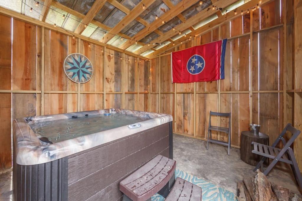 Romantic A-Frame Private Hottub Firepit Neargsmnp Sevierville Exterior foto